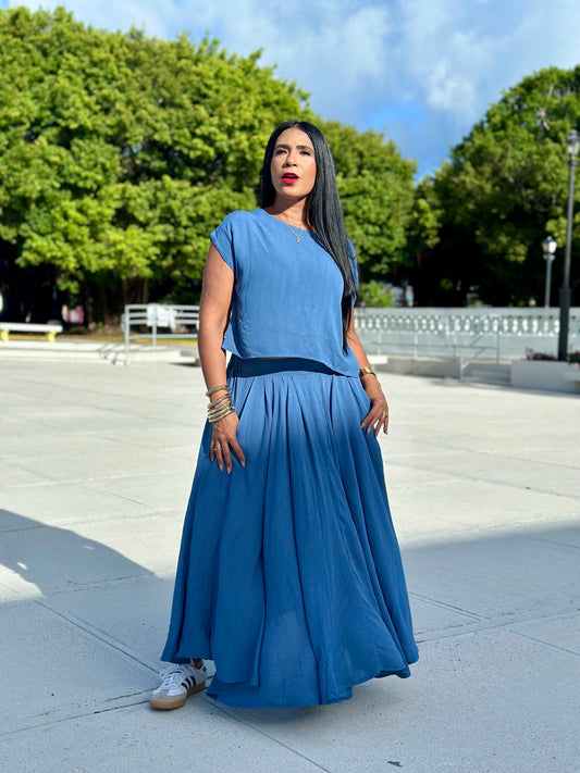 Los Andes Dusty Blue Spandex Top and Skirt Set (falda tiene bolsillos)