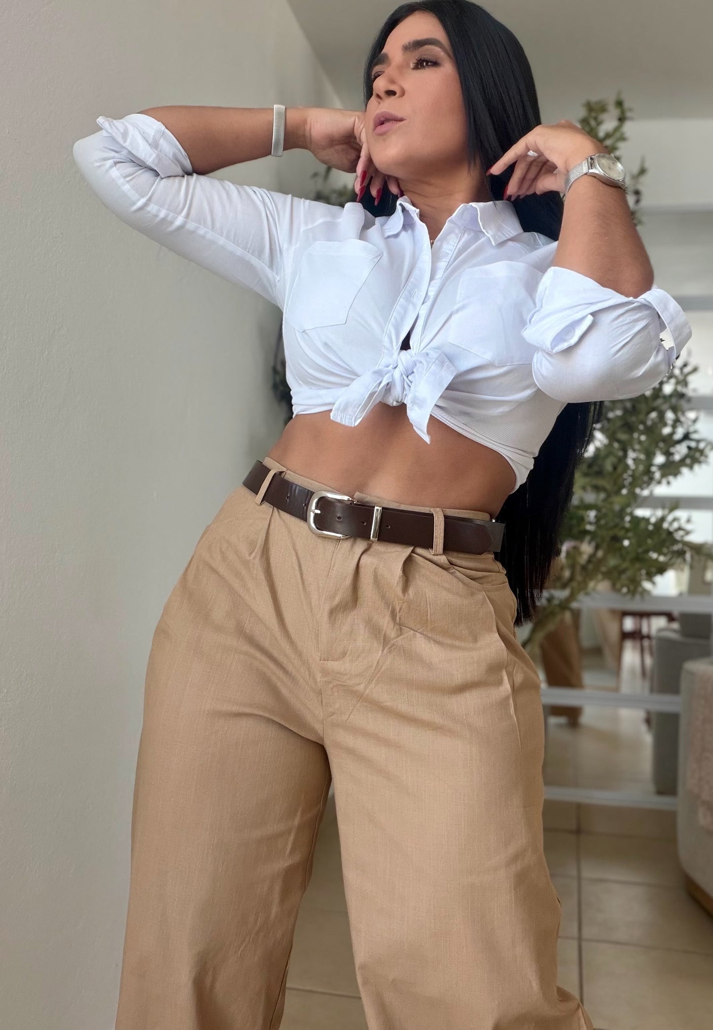 Y definitvamente es mío!! Omg! Tan Beige Luxe Linen Spandex Pants (incluye correa y es bien expandible!)Baggy Wide Leg (SOLD OUT)