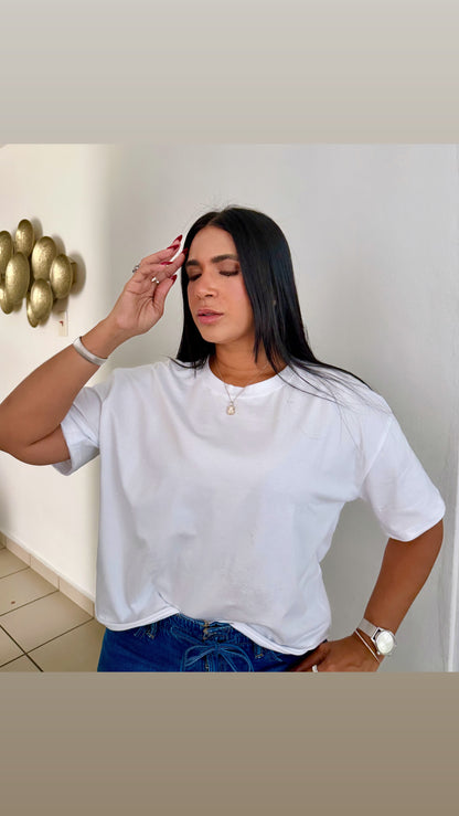 Oversized Bàsica Blanca Calidad Premium SOLD