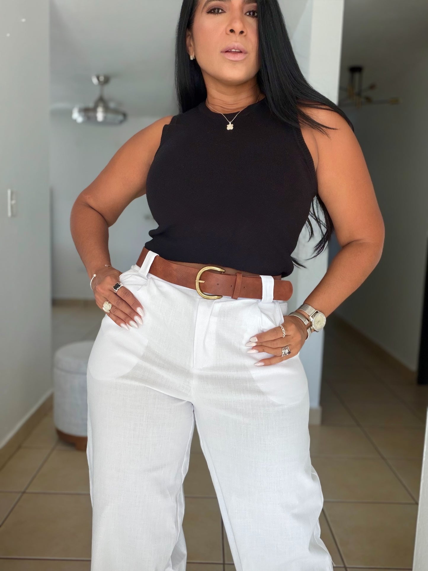 Y definitvamente es mío!! Omg! White Luxe Linen Spandex Pants (incluye correa y es bien expandible!)Wide Leg