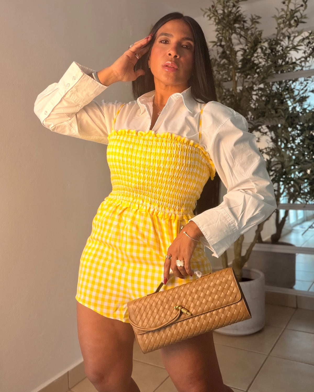 Canarias Yellow Spandex Romper (tiene bolsillos y ajustable en manguillos) único color
