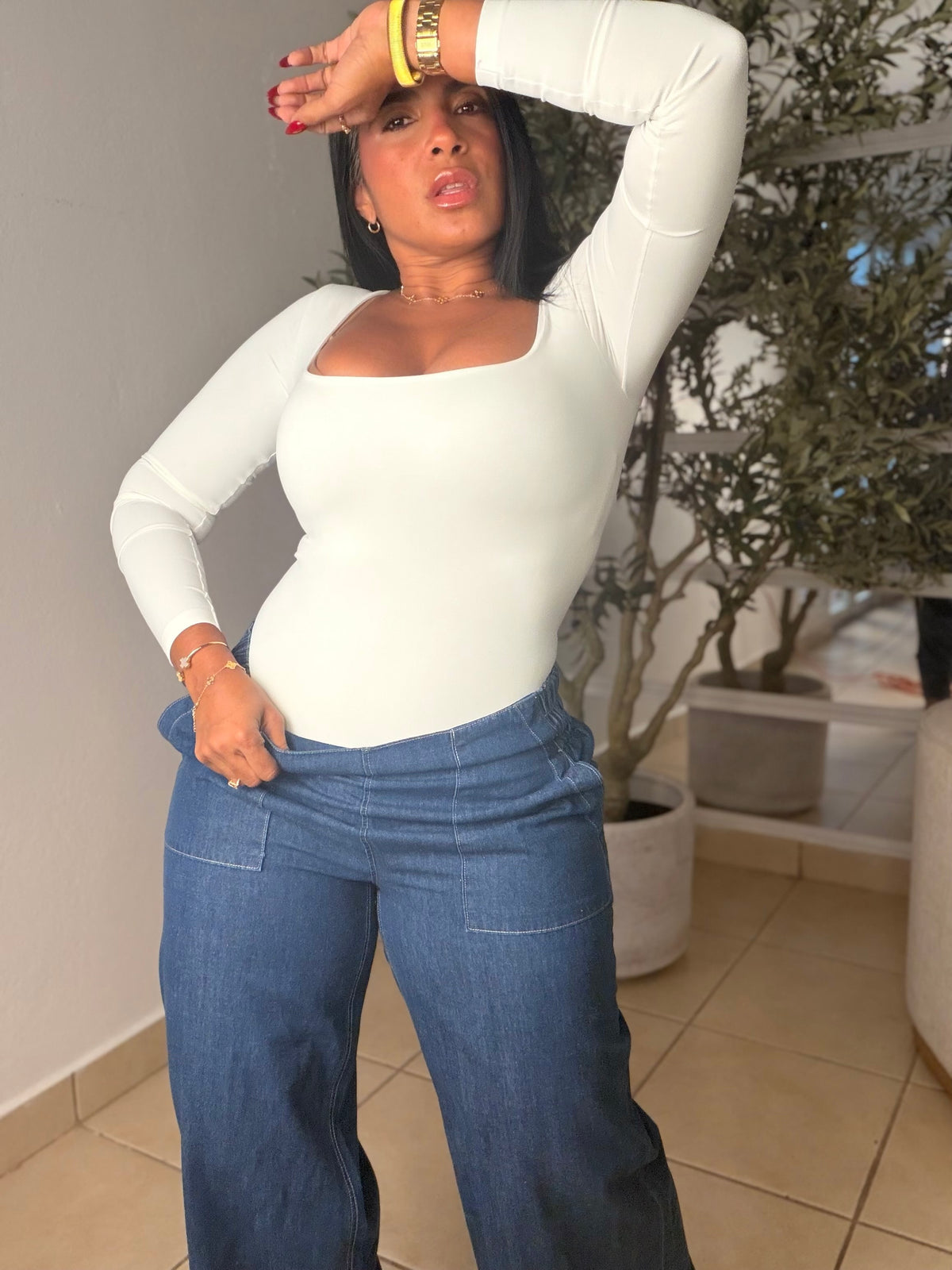 White Bodysuit Dynamic