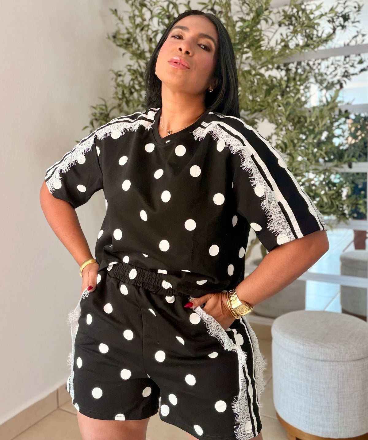 El mejor set de tu vida. Polka Dots blacky blacky black and white. Ùnico color. Expandible total